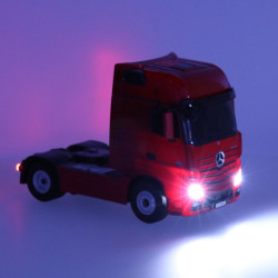 RC автомобил 1:26 Mercedes-Benz Actros, червен