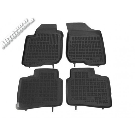 Гумени килимки HYUNDAI i30 Combi (2008-2012) с повишен ръб