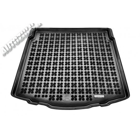 Гумена вана за багажник TOYOTA Auris Combi Comfort packet (от 2013)