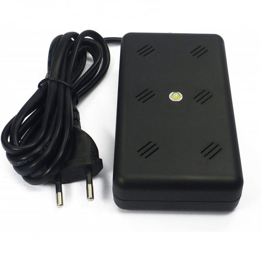 Отпугивател на кучета и гризачи 220-240V